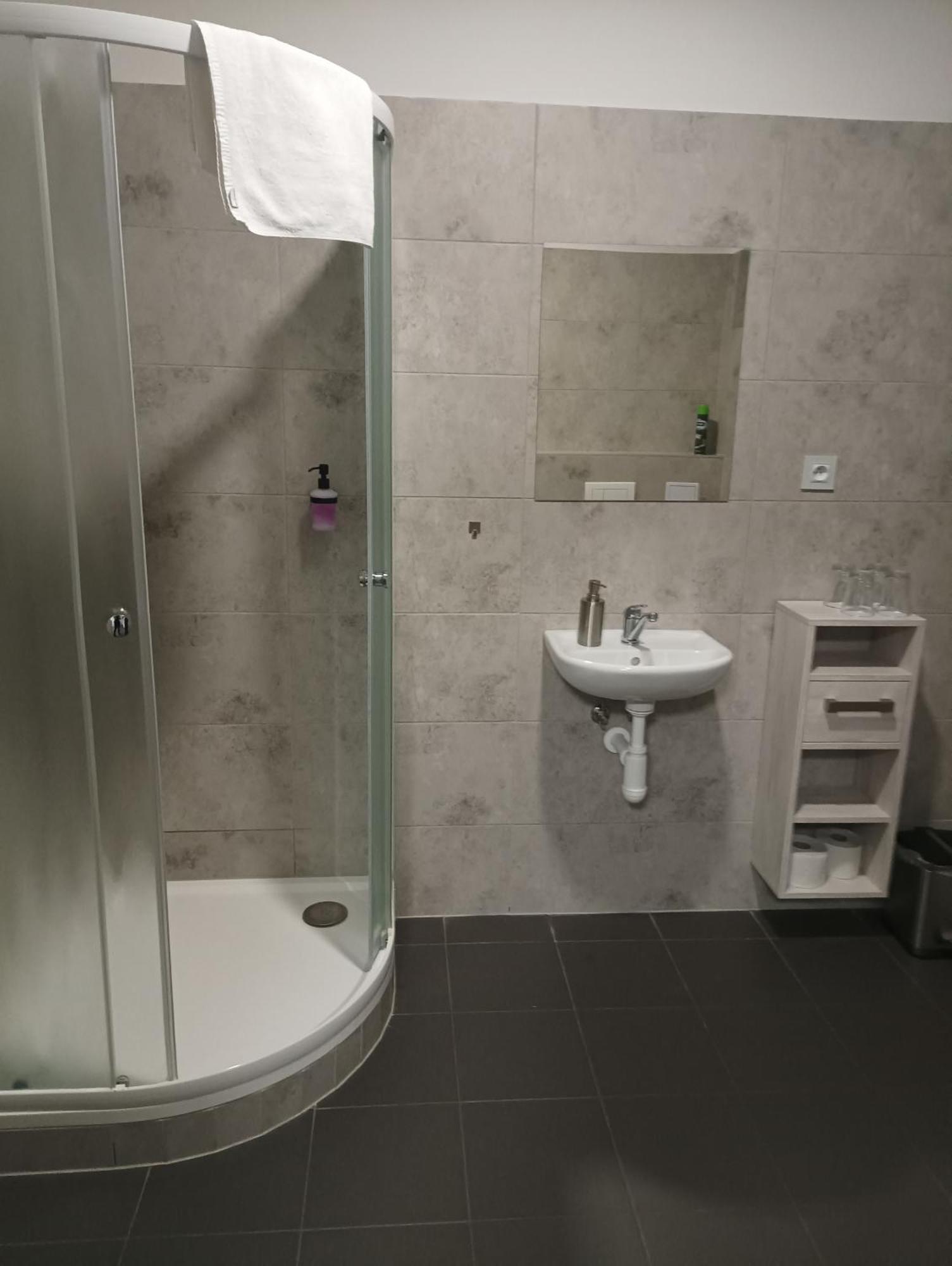Apartmany U Golfu Jihlava Bagian luar foto